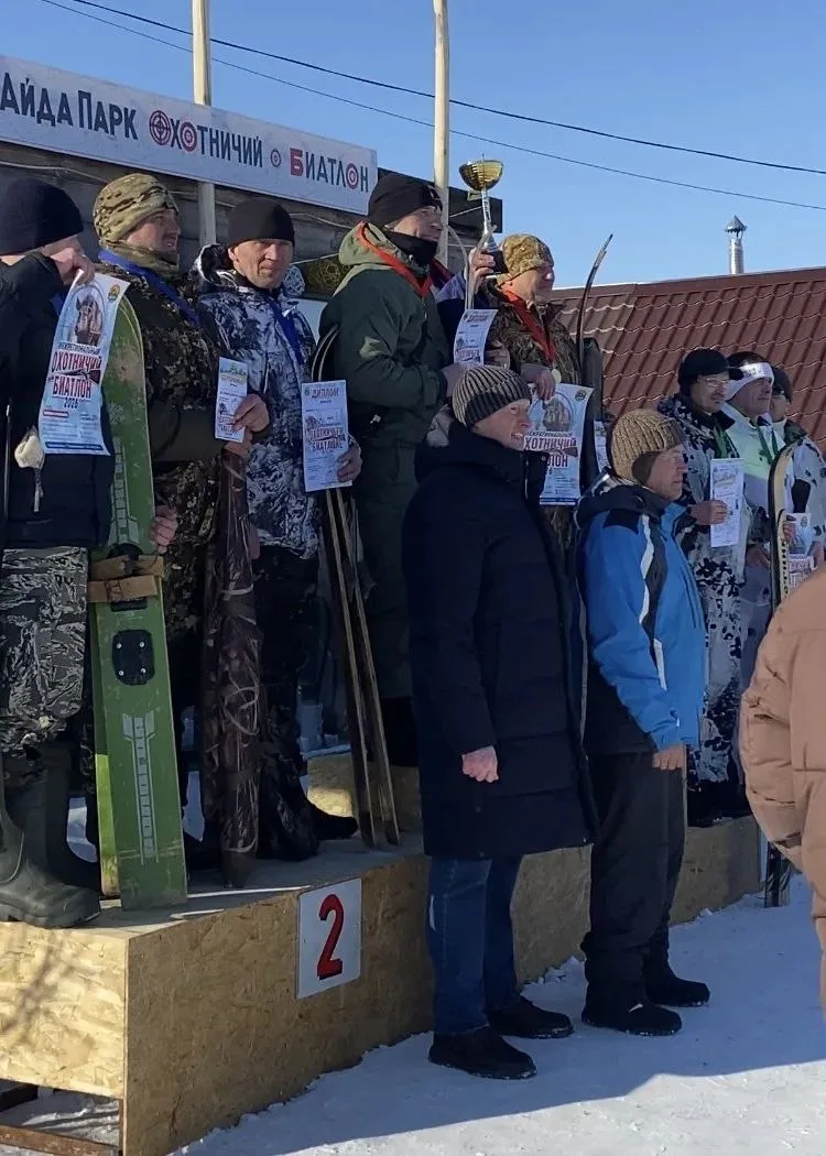 В минувшие выходные в Шадринском муниципальном округе на территории аграрно-туристического комплекса "Айда Парк!" прошли региональные соревнования по охотничьему биатлону